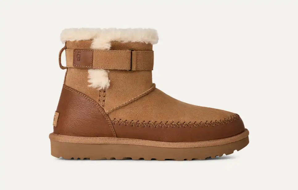Women's Classic RetroChic Strap Boot